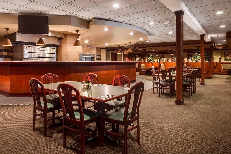 Holiday Inn Wichita East I-35 By Ihg Εξωτερικό φωτογραφία