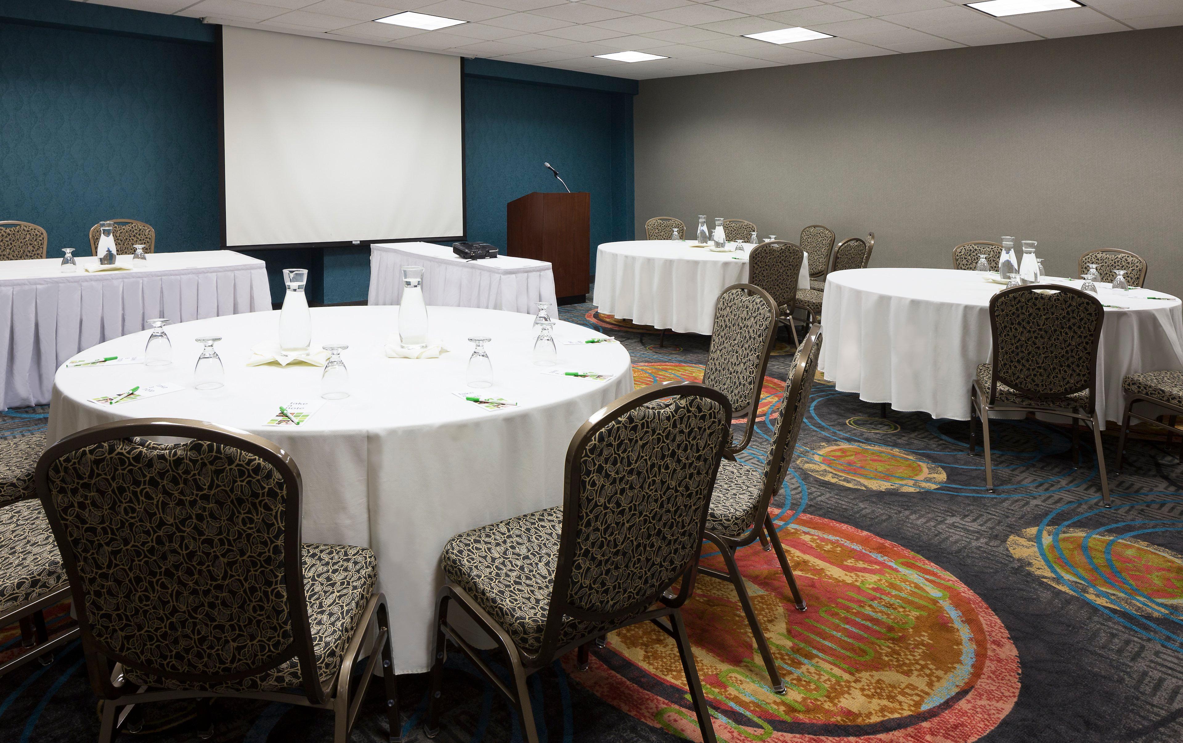Holiday Inn Wichita East I-35 By Ihg Εξωτερικό φωτογραφία