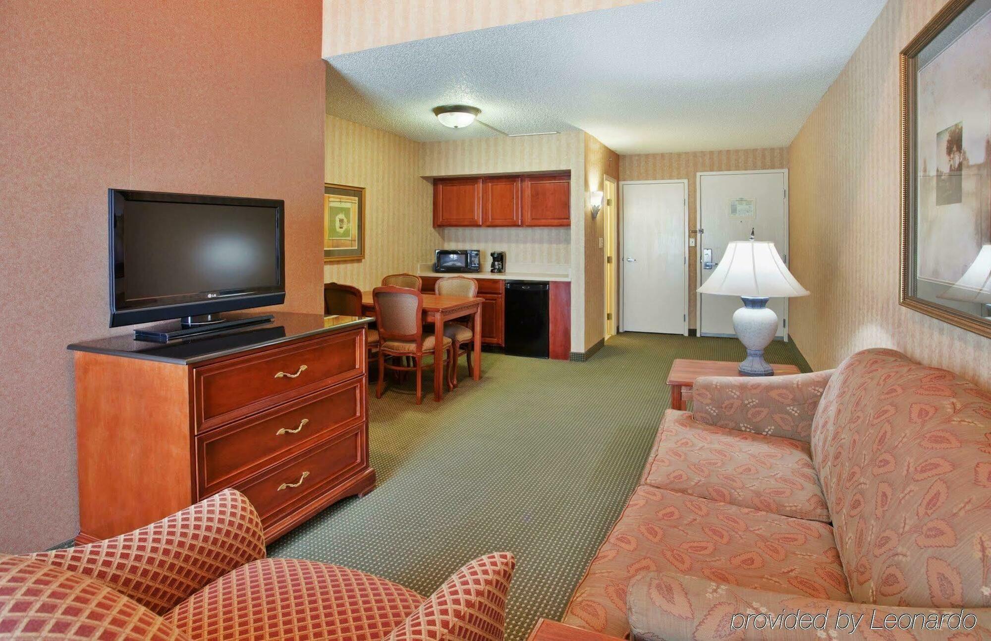 Holiday Inn Wichita East I-35 By Ihg Δωμάτιο φωτογραφία
